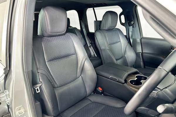 2024 Toyota LANDCRUISER LC300 SAHARA (4x4) FJA300R