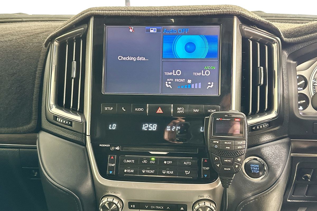 2018 Toyota LANDCRUISER VX (4x4) VDJ200R MY16