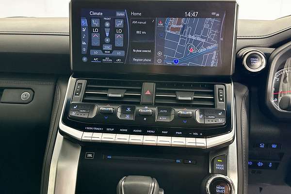 2024 Toyota LANDCRUISER LC300 SAHARA (4x4) FJA300R