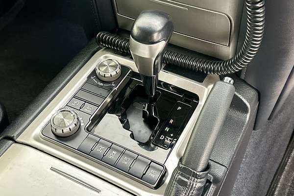 2018 Toyota LANDCRUISER VX (4x4) VDJ200R MY16