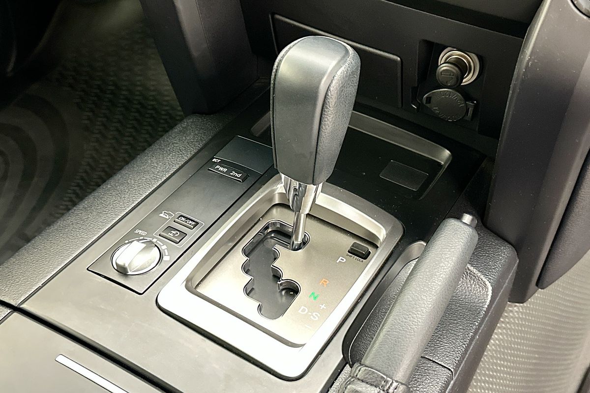 2020 Toyota LANDCRUISER LC200 GX (4x4) VDJ200R