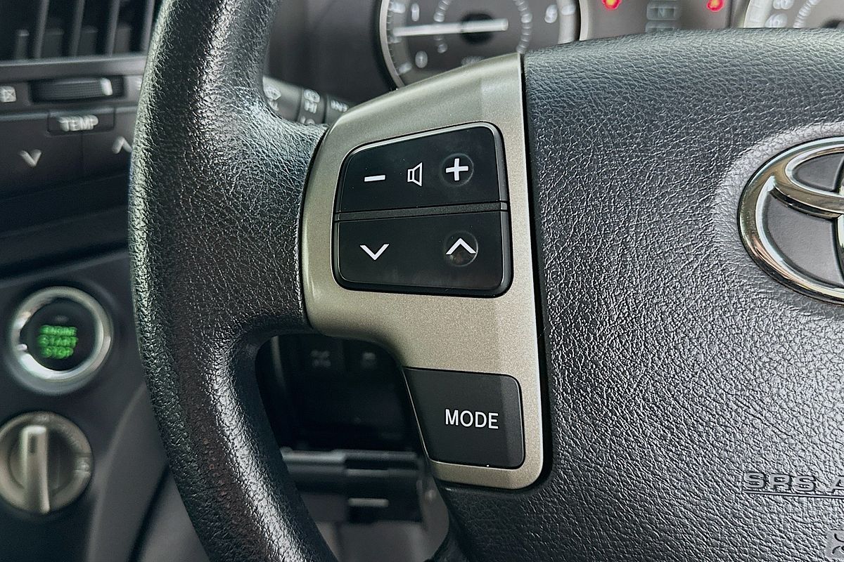 2010 Toyota LANDCRUISER GXL (4x4) VDJ200R 09 UPGRADE