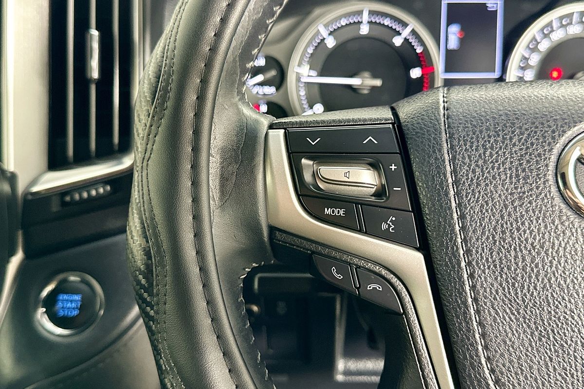 2018 Toyota LANDCRUISER VX (4x4) VDJ200R MY16