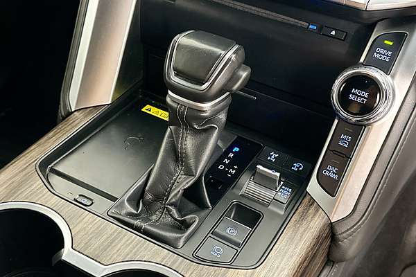 2024 Toyota LANDCRUISER LC300 VX (4x4) FJA300R