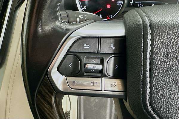 2022 Toyota Landcruiser LC300 VX (4x4) FJA300R