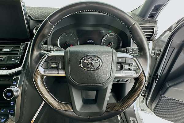 2023 Toyota Landcruiser LC300 VX (4x4) FJA300R