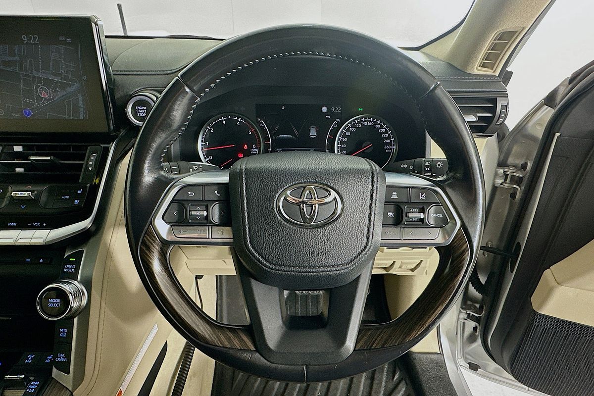 2022 Toyota Landcruiser LC300 VX (4x4) FJA300R