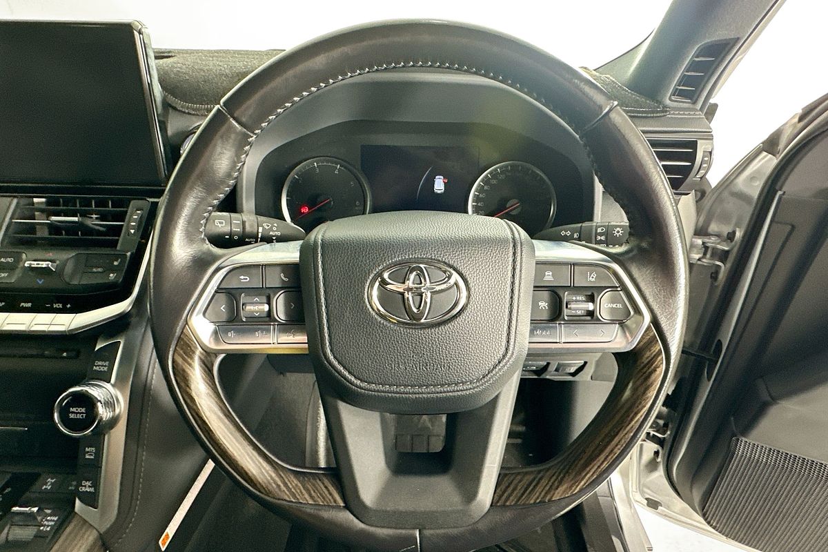 2023 Toyota LANDCRUISER LC300 VX (4x4) FJA300R