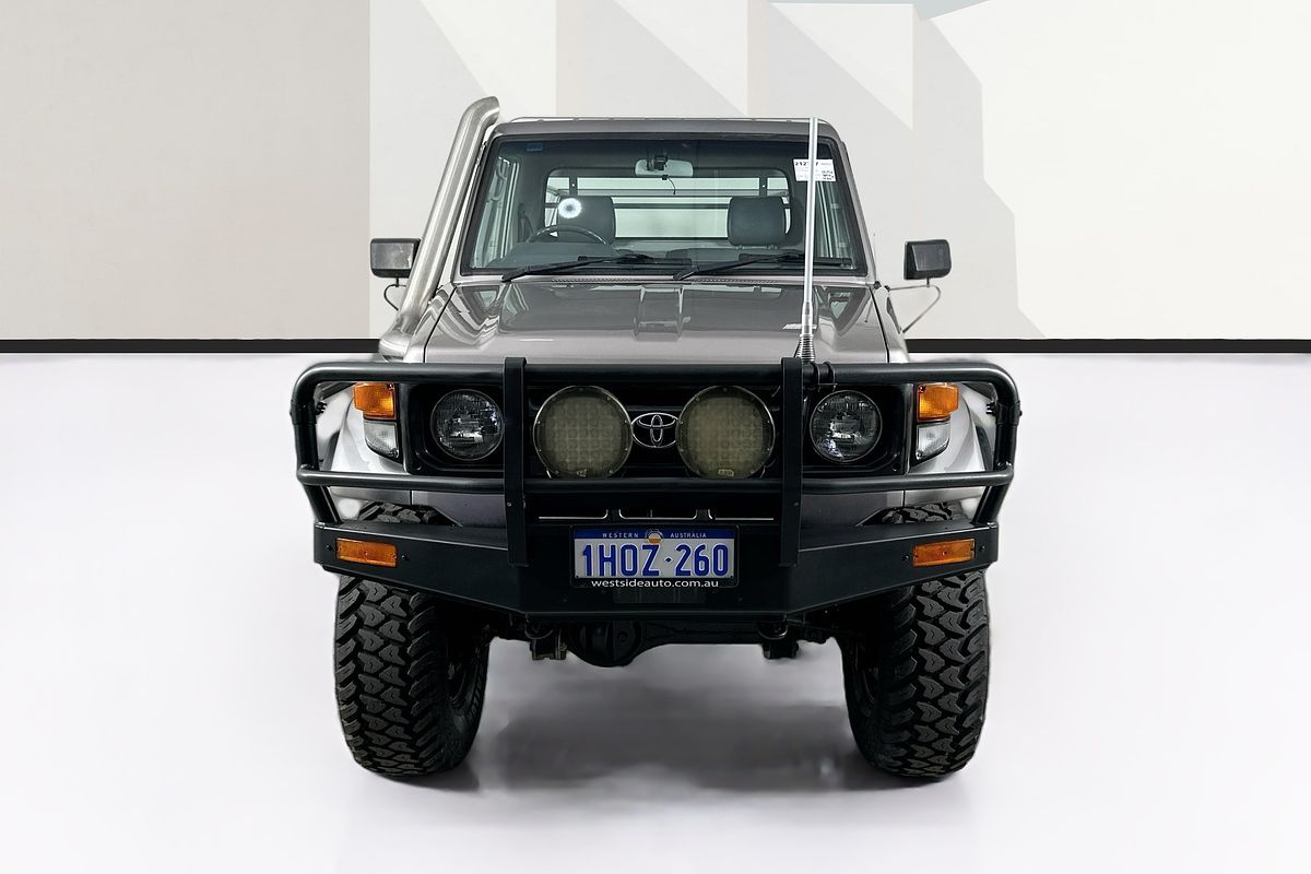 2005 Toyota LANDCRUISER (4x4) HDJ79R 4X4