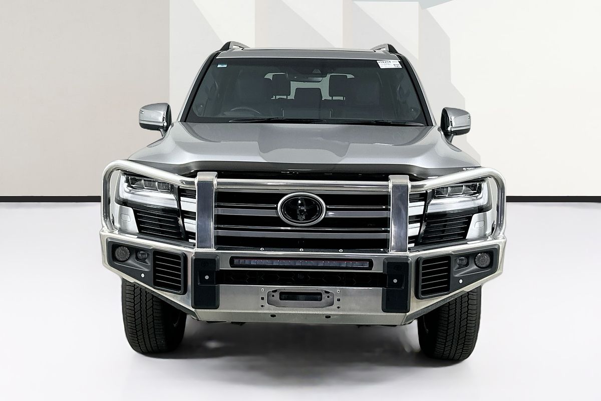 2024 Toyota LANDCRUISER LC300 SAHARA (4x4) FJA300R