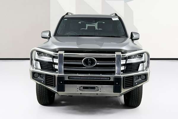 2024 Toyota LANDCRUISER LC300 SAHARA (4x4) FJA300R