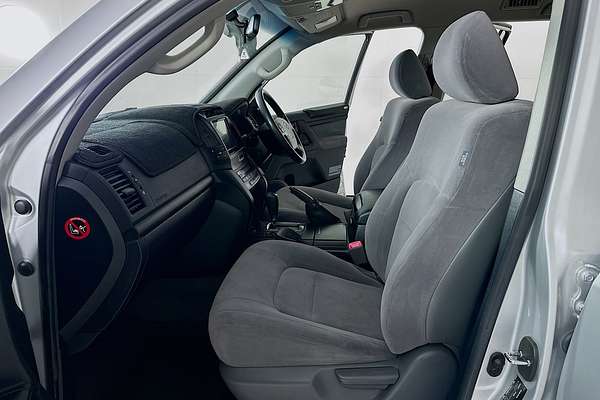 2010 Toyota LANDCRUISER GXL (4x4) VDJ200R 09 UPGRADE