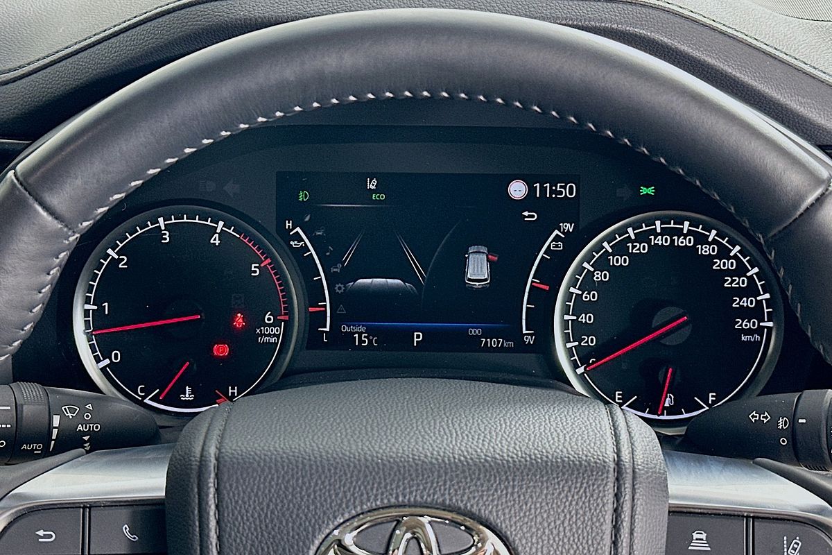 2024 Toyota Landcruiser LC300 SAHARA (4x4) FJA300R