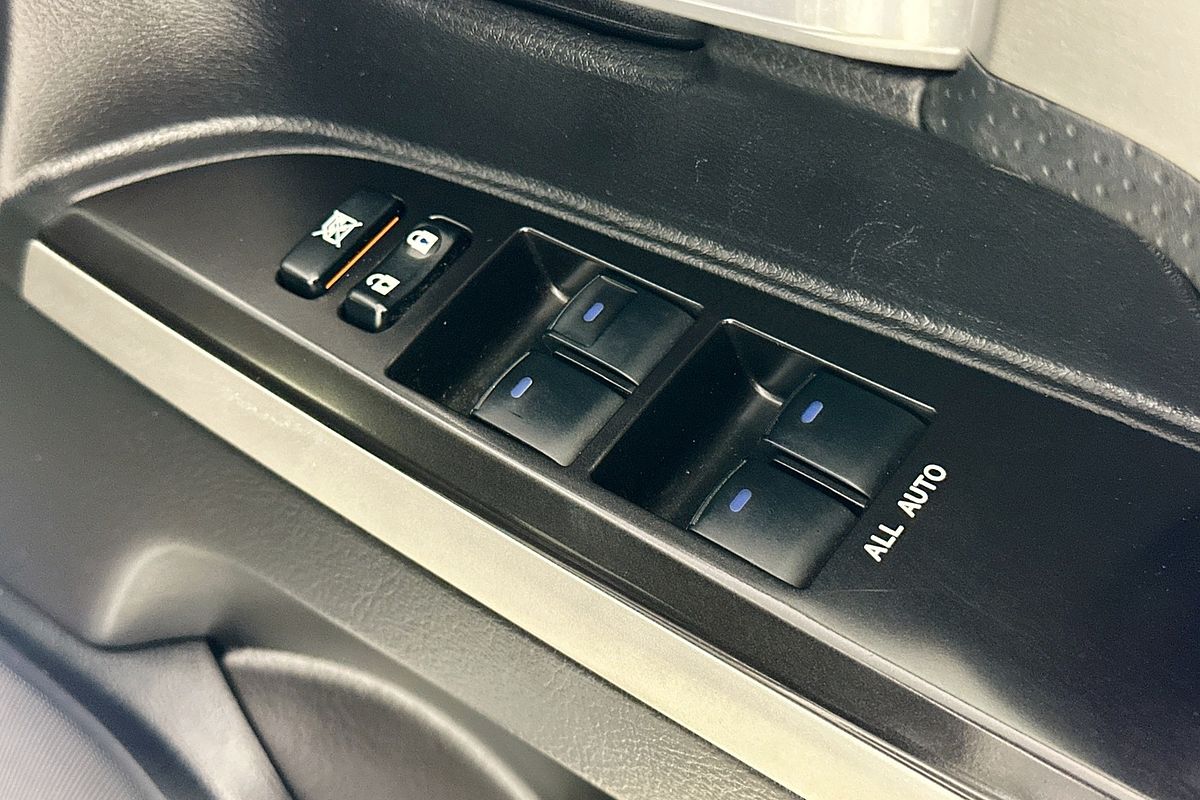 2018 Toyota LANDCRUISER VX (4x4) VDJ200R MY16