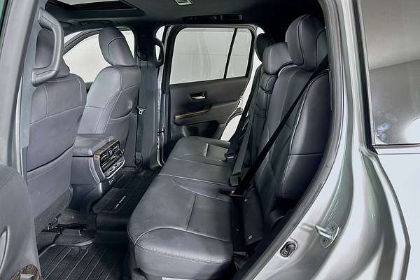 2023 Toyota Landcruiser LC300 VX (4x4) FJA300R
