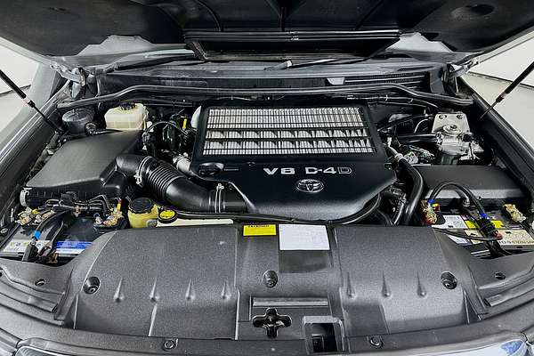 2010 Toyota LANDCRUISER GXL (4x4) VDJ200R 09 UPGRADE