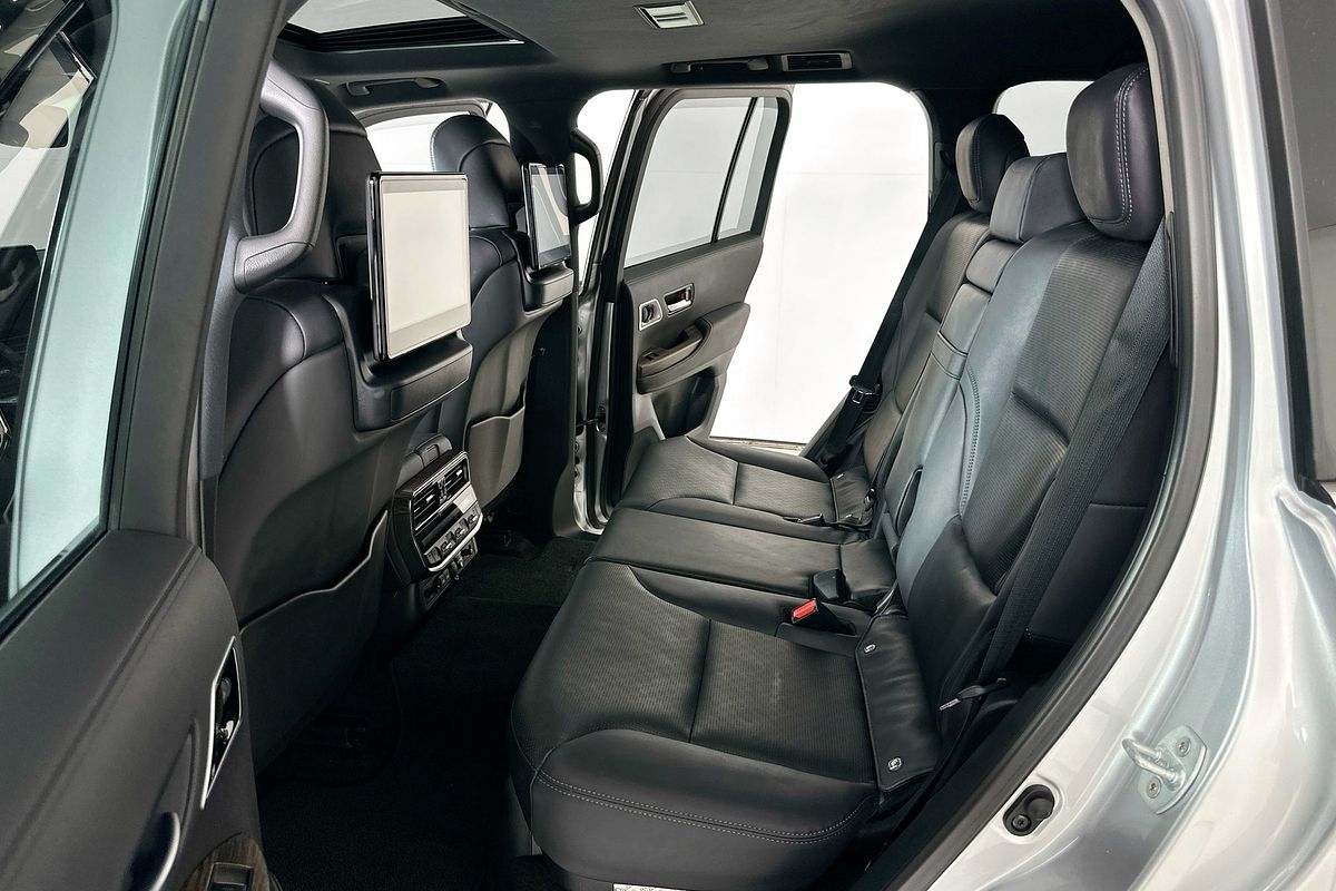 2024 Toyota LANDCRUISER LC300 SAHARA (4x4) FJA300R