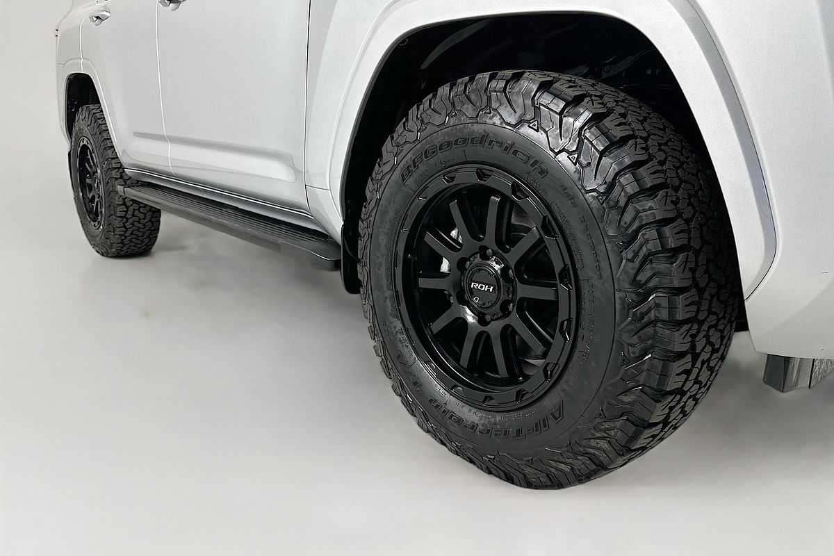 2023 Toyota Landcruiser LC300 VX (4x4) FJA300R