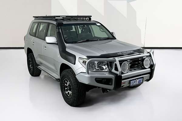 2010 Toyota LANDCRUISER GXL (4x4) VDJ200R 09 UPGRADE