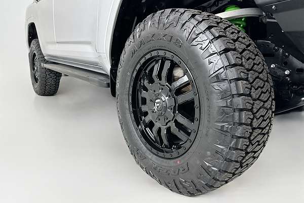 2022 Toyota Landcruiser LC300 VX (4x4) FJA300R