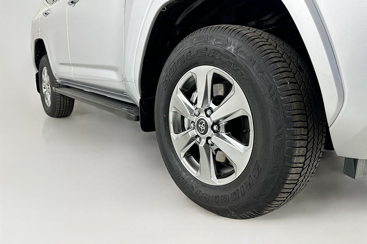 2024 Toyota Landcruiser LC300 SAHARA (4x4) FJA300R