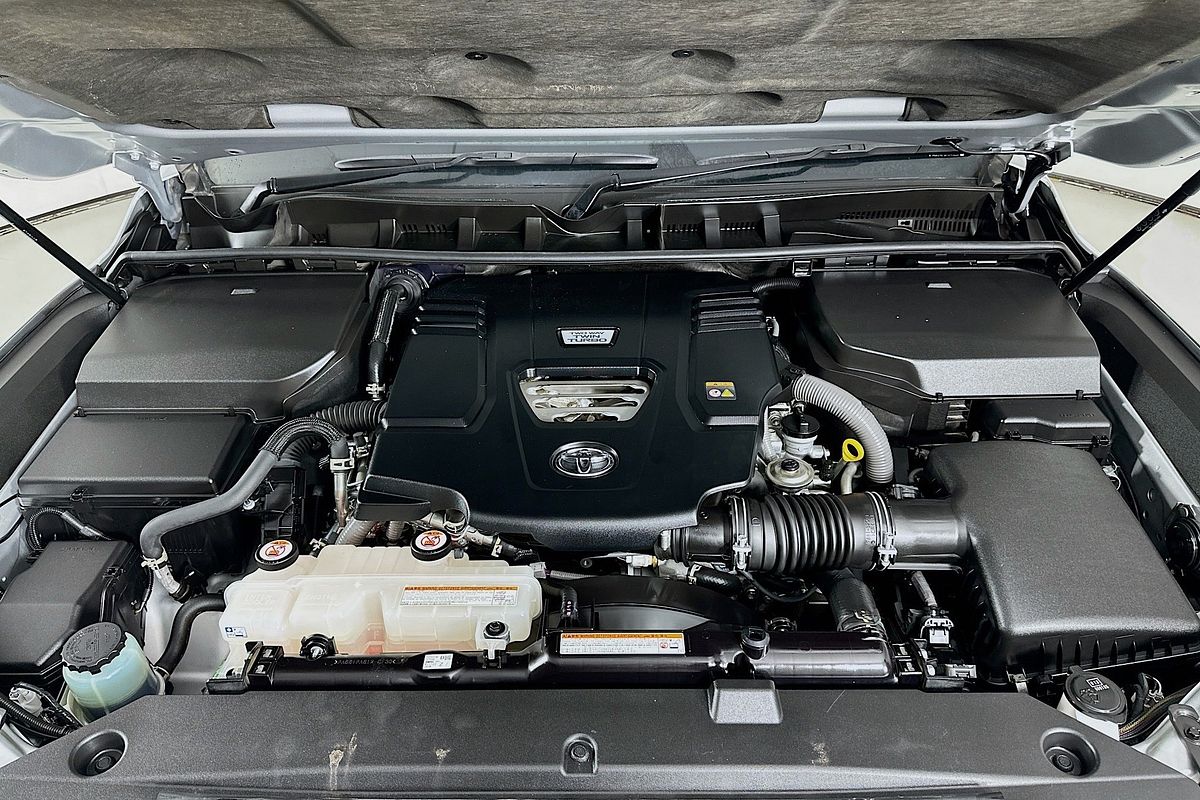 2022 Toyota Landcruiser LC300 VX (4x4) FJA300R