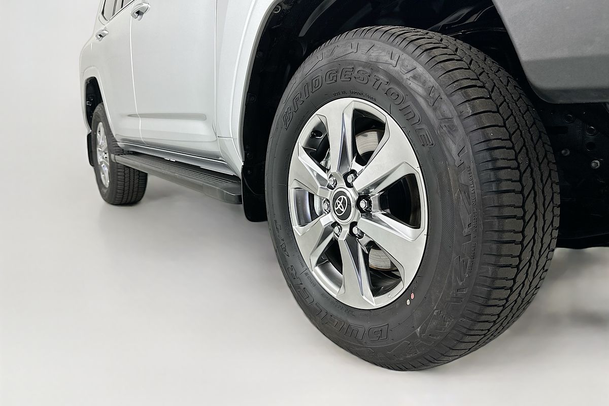 2024 Toyota LANDCRUISER LC300 SAHARA (4x4) FJA300R