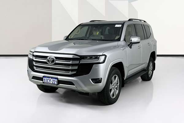 2024 Toyota Landcruiser LC300 SAHARA (4x4) FJA300R
