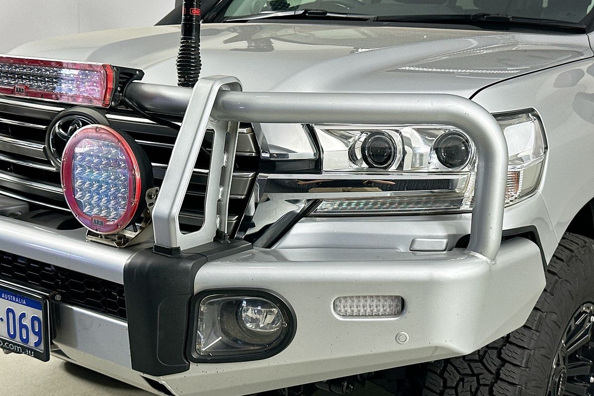 2018 Toyota LANDCRUISER VX (4x4) VDJ200R MY16
