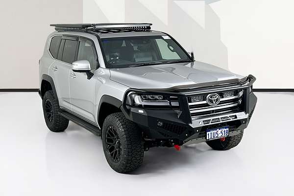 2024 Toyota LANDCRUISER LC300 VX (4x4) FJA300R