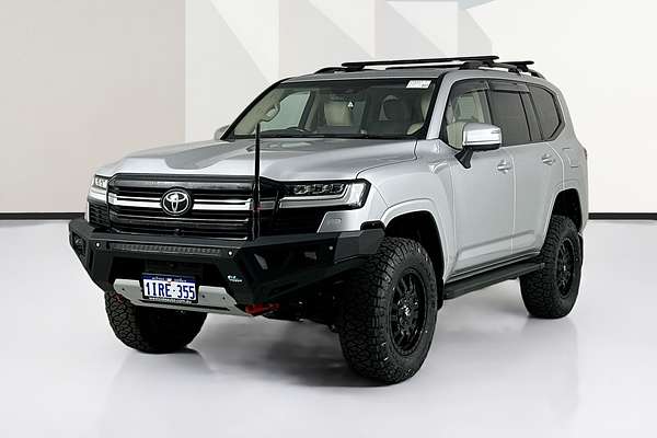 2022 Toyota Landcruiser LC300 VX (4x4) FJA300R