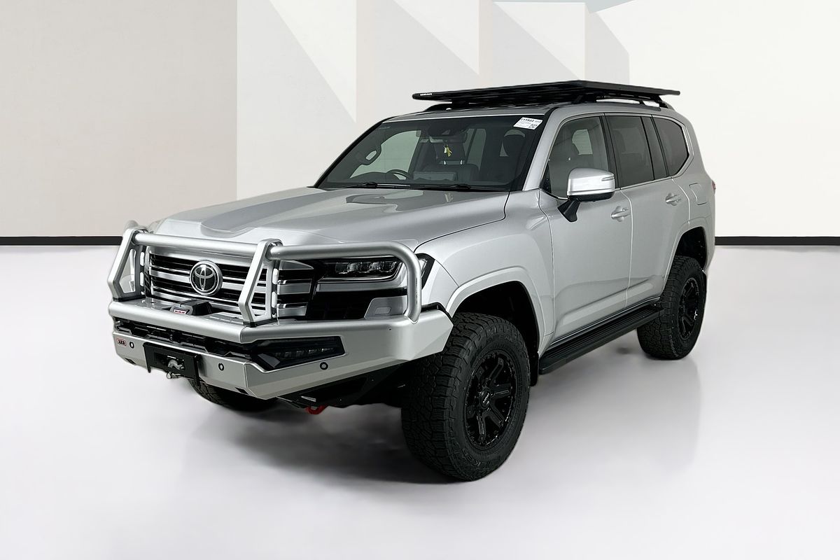 2023 Toyota LANDCRUISER LC300 VX (4x4) FJA300R
