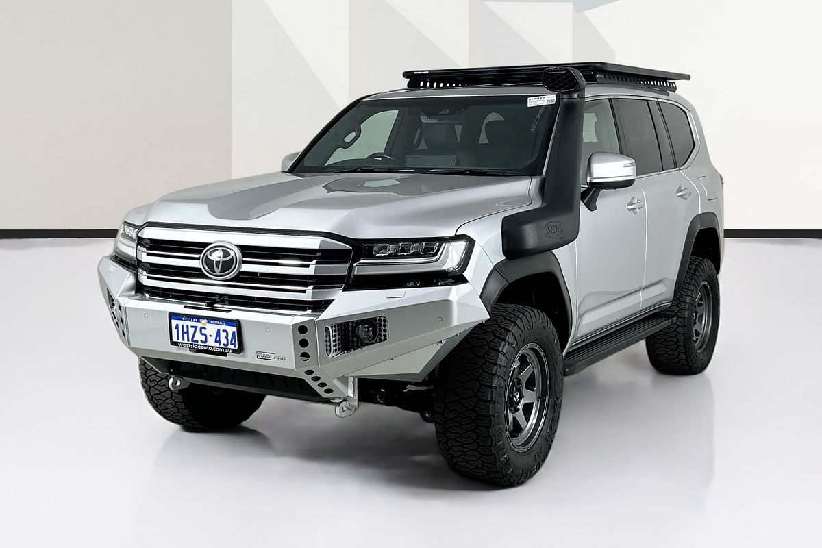 2022 Toyota LANDCRUISER LC300 VX (4x4) FJA300R