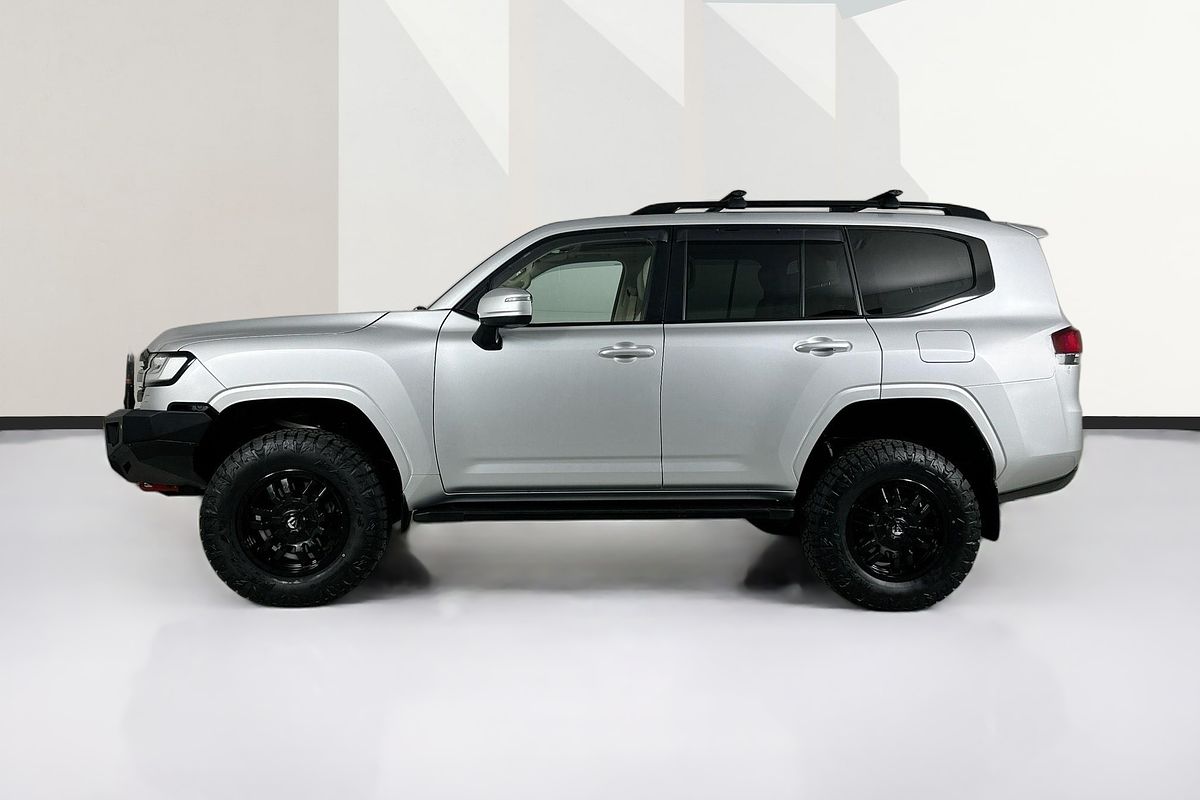 2022 Toyota Landcruiser LC300 VX (4x4) FJA300R