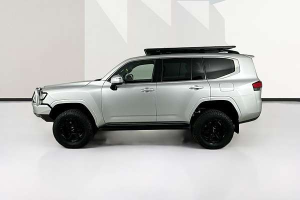 2023 Toyota LANDCRUISER LC300 VX (4x4) FJA300R