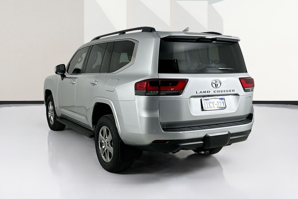 2024 Toyota Landcruiser LC300 SAHARA (4x4) FJA300R