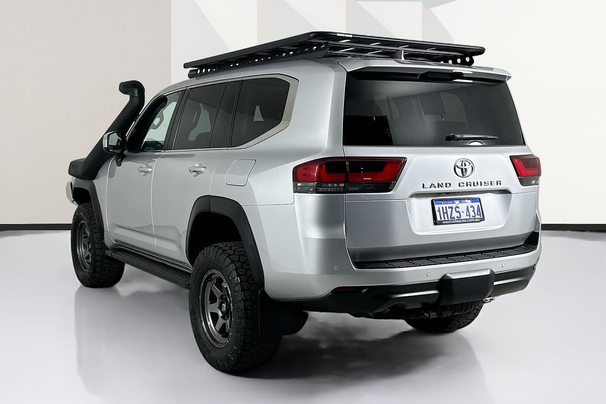 2022 Toyota LANDCRUISER LC300 VX (4x4) FJA300R