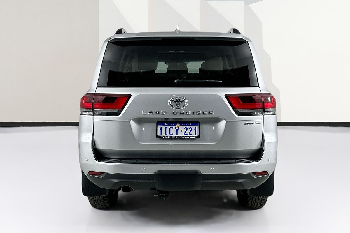 2024 Toyota Landcruiser LC300 SAHARA (4x4) FJA300R