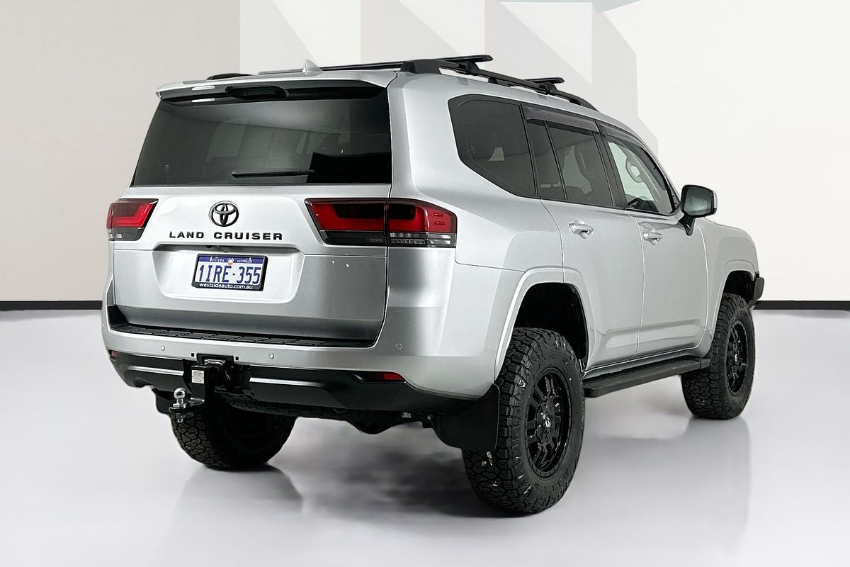 2022 Toyota Landcruiser LC300 VX (4x4) FJA300R