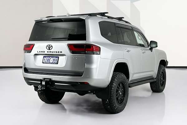 2022 Toyota Landcruiser LC300 VX (4x4) FJA300R