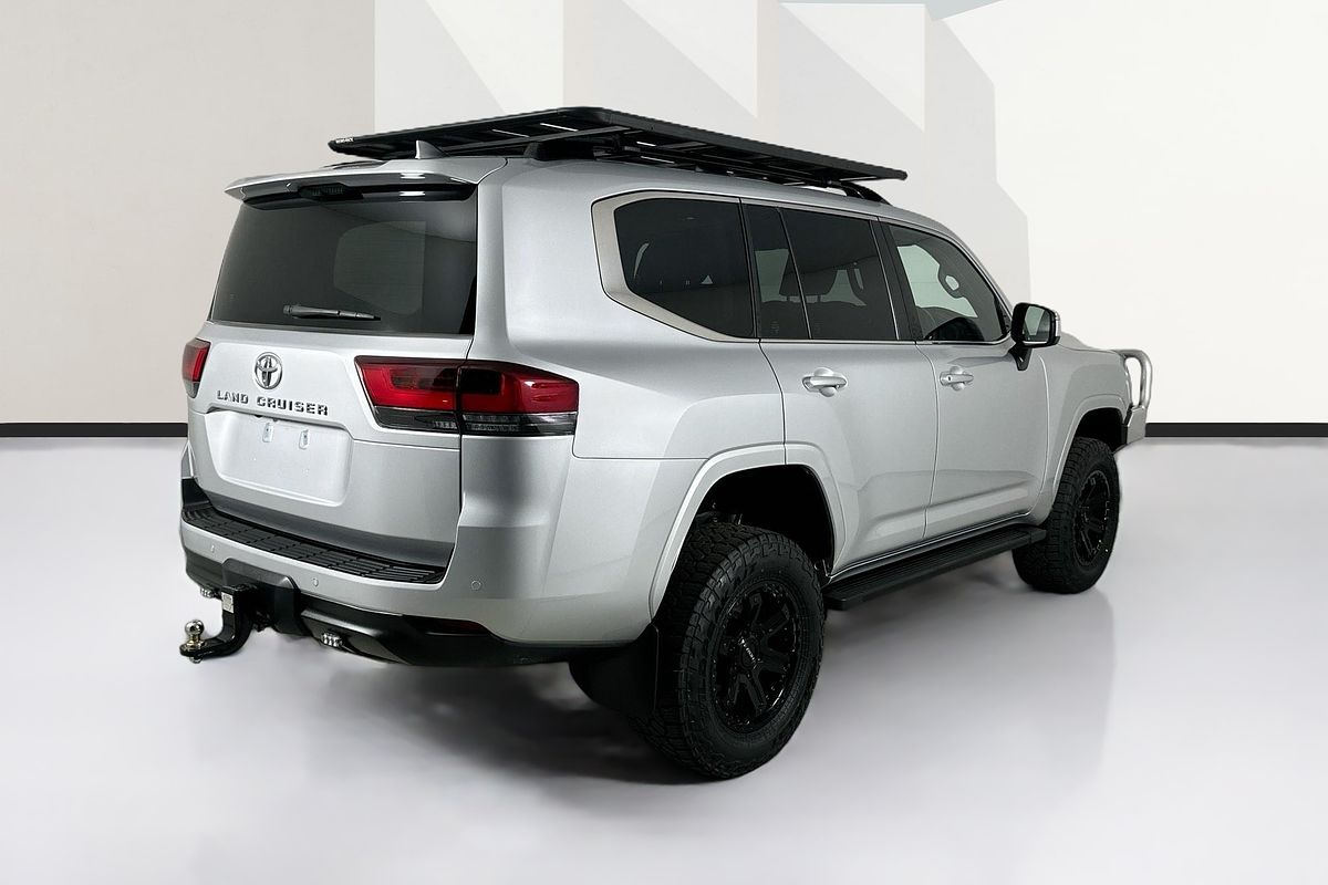 2023 Toyota LANDCRUISER LC300 VX (4x4) FJA300R