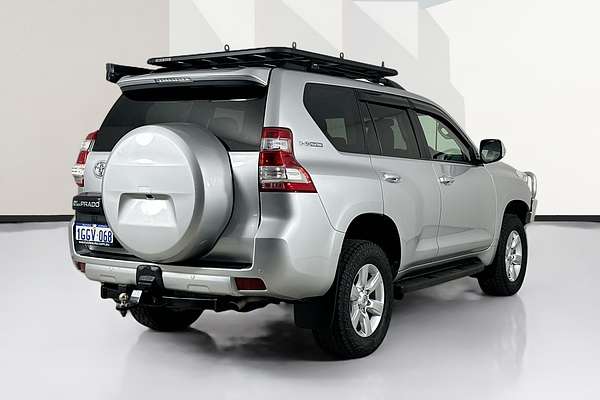 2017 Toyota Landcruiser PRADO GX 7 SEAT (4x4) GDJ150R MY17