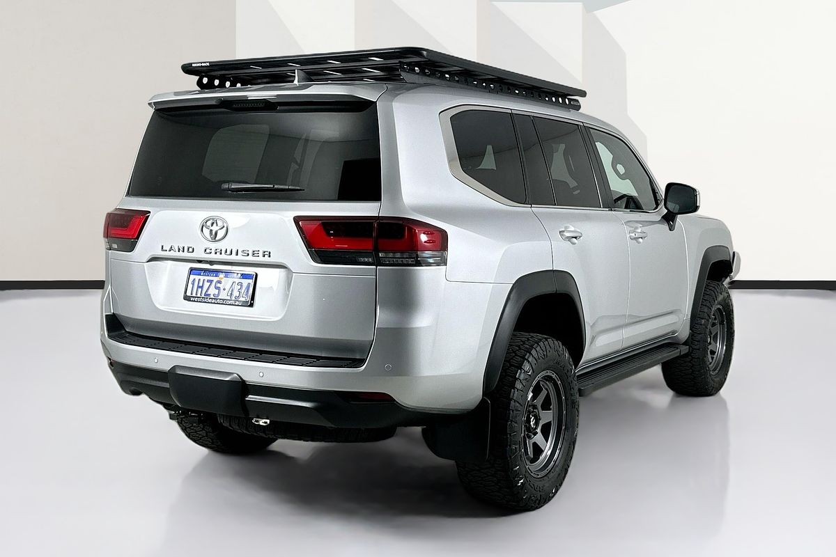 2022 Toyota LANDCRUISER LC300 VX (4x4) FJA300R
