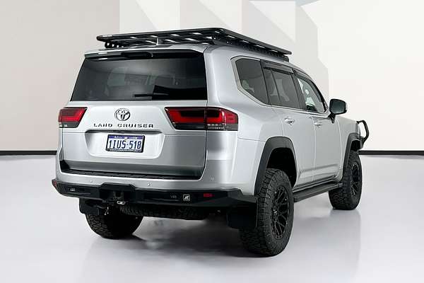 2024 Toyota LANDCRUISER LC300 VX (4x4) FJA300R