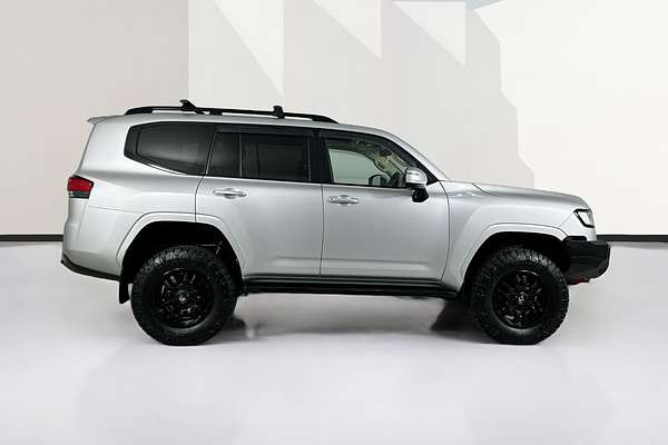 2022 Toyota Landcruiser LC300 VX (4x4) FJA300R