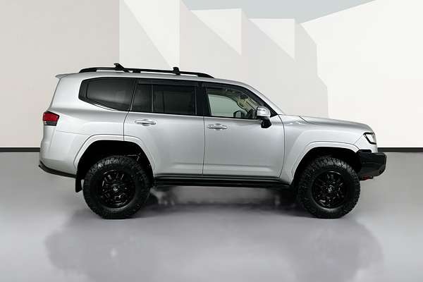 2022 Toyota Landcruiser LC300 VX (4x4) FJA300R