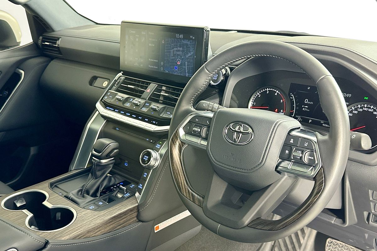2024 Toyota Landcruiser LC300 VX (4x4) FJA300R