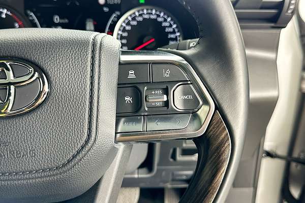 2024 Toyota Landcruiser LC300 VX (4x4) FJA300R