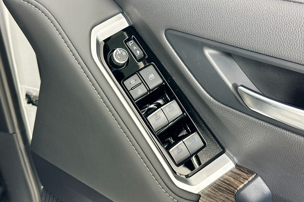 2024 Toyota Landcruiser LC300 VX (4x4) FJA300R