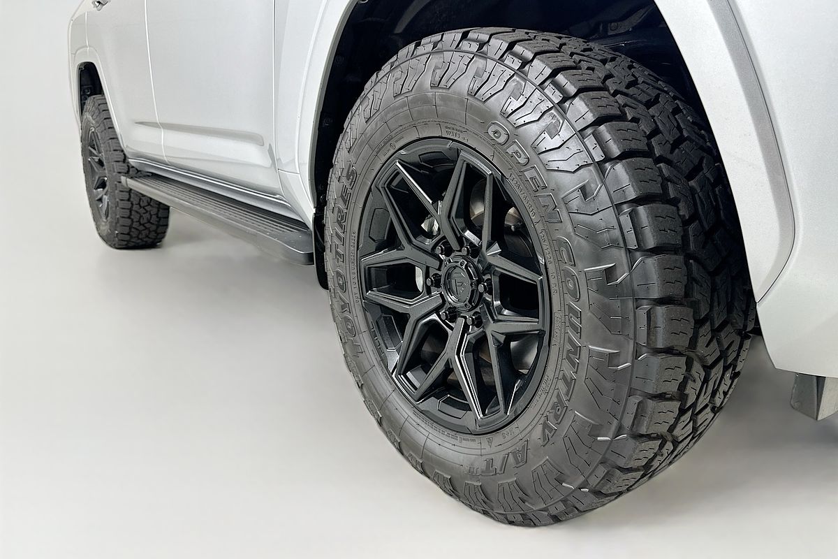 2024 Toyota Landcruiser LC300 VX (4x4) FJA300R